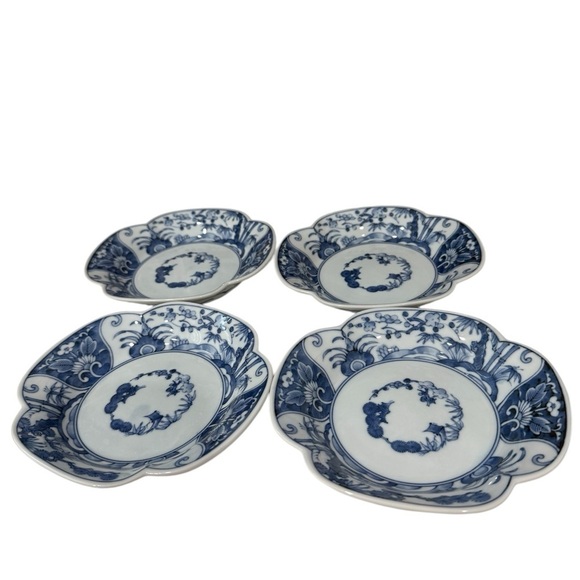 Andrea by Sadek Chinoiserie Clover Leaf Blue and White Asian Serving Bowl VTG - Picture 1 of 4